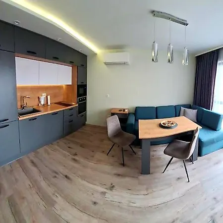 Апартаменты Deluxe Apartment-center Варна