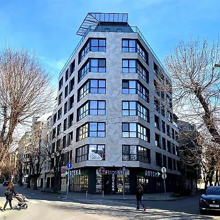 Апартаменты Deluxe Apartment-center *